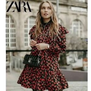 Zara floral long sleeve dress